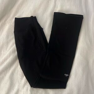 Alo yoga pants